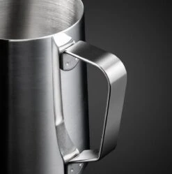 Maevory - Melkopschuimkan - Roestvrijstaal (350ml) - Zilver - Barista Melkkan 8 Maevory - Melkopschuimkan - Roestvrijstaal (350ml) - Zilver - Barista Melkkan -Café 1192x1200 6