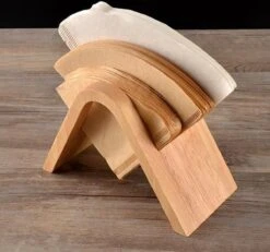 Houten Koffiefilter Houder - Eenvoudig Design - Duurzaam - Geschikt Voor Alle Filters - 120+ Stuks 12 Houten Koffiefilter Houder - Eenvoudig Design - Duurzaam - Geschikt Voor Alle Filters - 120+ Stuks -Café 1200x1120 2