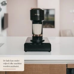 Kitchen Lab Co.® Capsule Houder Dolce Gusto, Nespresso En Nespresso Vertuo - Zwart - Max. 55 Capsules - Met Lade - Incl. Koffie Recepten E-boek -Café 1200x1200 317