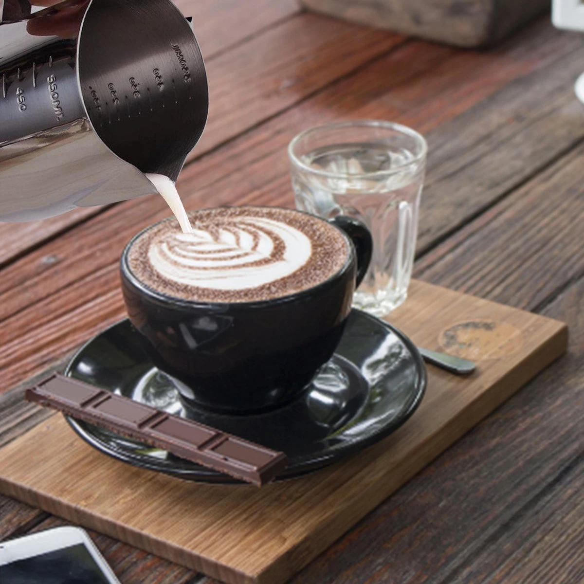 RoiCuisine® Melkopschuimkan - Met Thermometer - 350ml - Melkkannetje - Barista - RVS 7 RoiCuisine® Melkopschuimkan - Met Thermometer - 350ml - Melkkannetje - Barista - RVS - Afbeelding 5