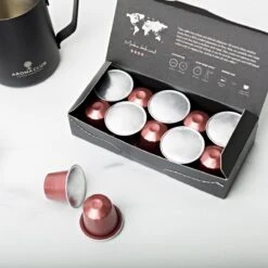 Aroma Club - Proefpakket Nespresso Compatible Capsules (100 St.) - 5 Smaken - Espresso & Lungo - 100% Aluminium Koffiecups -Café 1200x1200 62