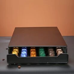 Luxe Capsule Houder Met Lade - Nespresso Koffie Pad En Cups Houder - 60 Stuks -Café 1200x1200 636