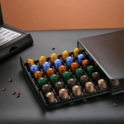 Luxe Capsule Houder Met Lade - Nespresso Koffie Pad En Cups Houder - 60 Stuks -Café 1200x1200 639
