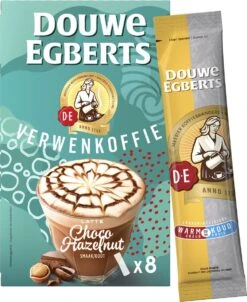 Douwe Egberts Latte Choco Hazelnut Oploskoffie - 5/9 Intensiteit - 5 X 8 Zakjes -Café 980x1200 1
